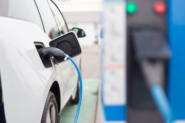電動汽車充電樁智能化管理與維護(hù)指南